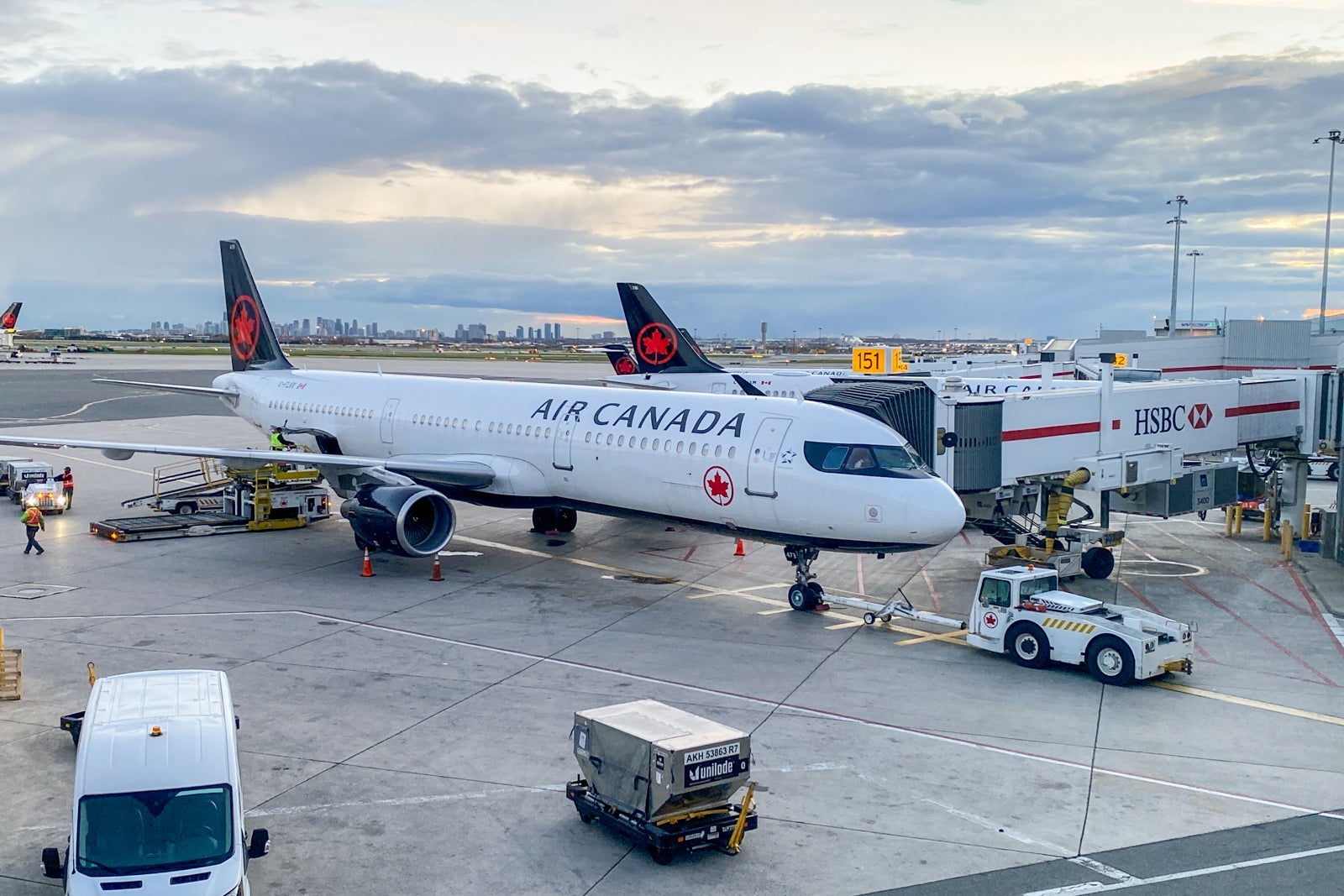 Maximize Air Canada Aeroplan 25K Elite Status From the Upgraded Credit Card