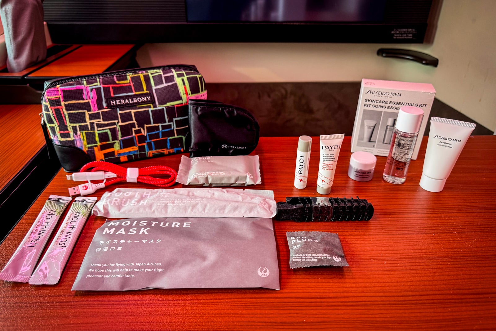 Build Your Own Inflight Amenity Kit: What to Pack for Long Flights
