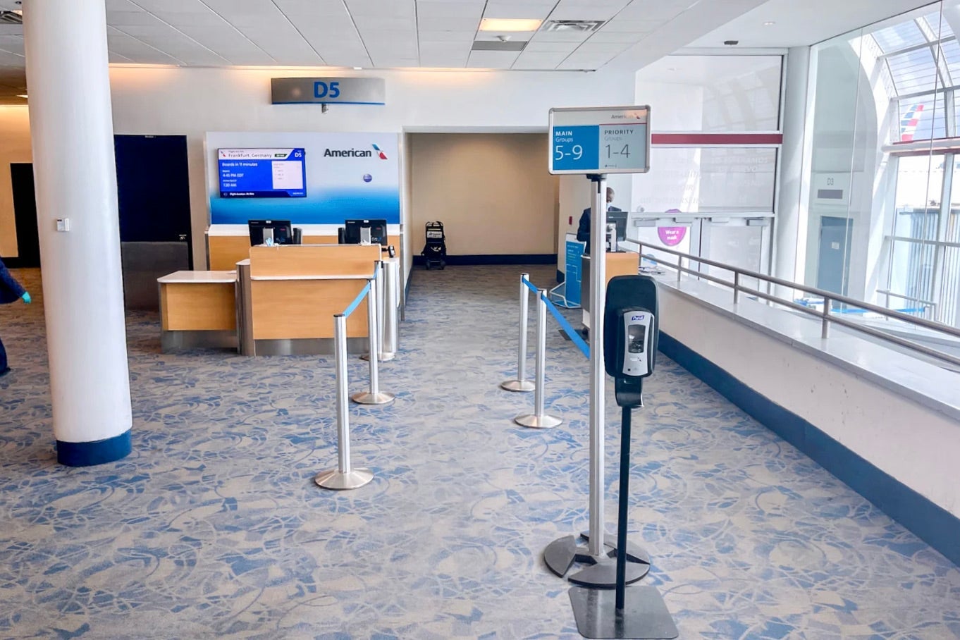 Priority boarding with airline credit cards: Complete carrier guide