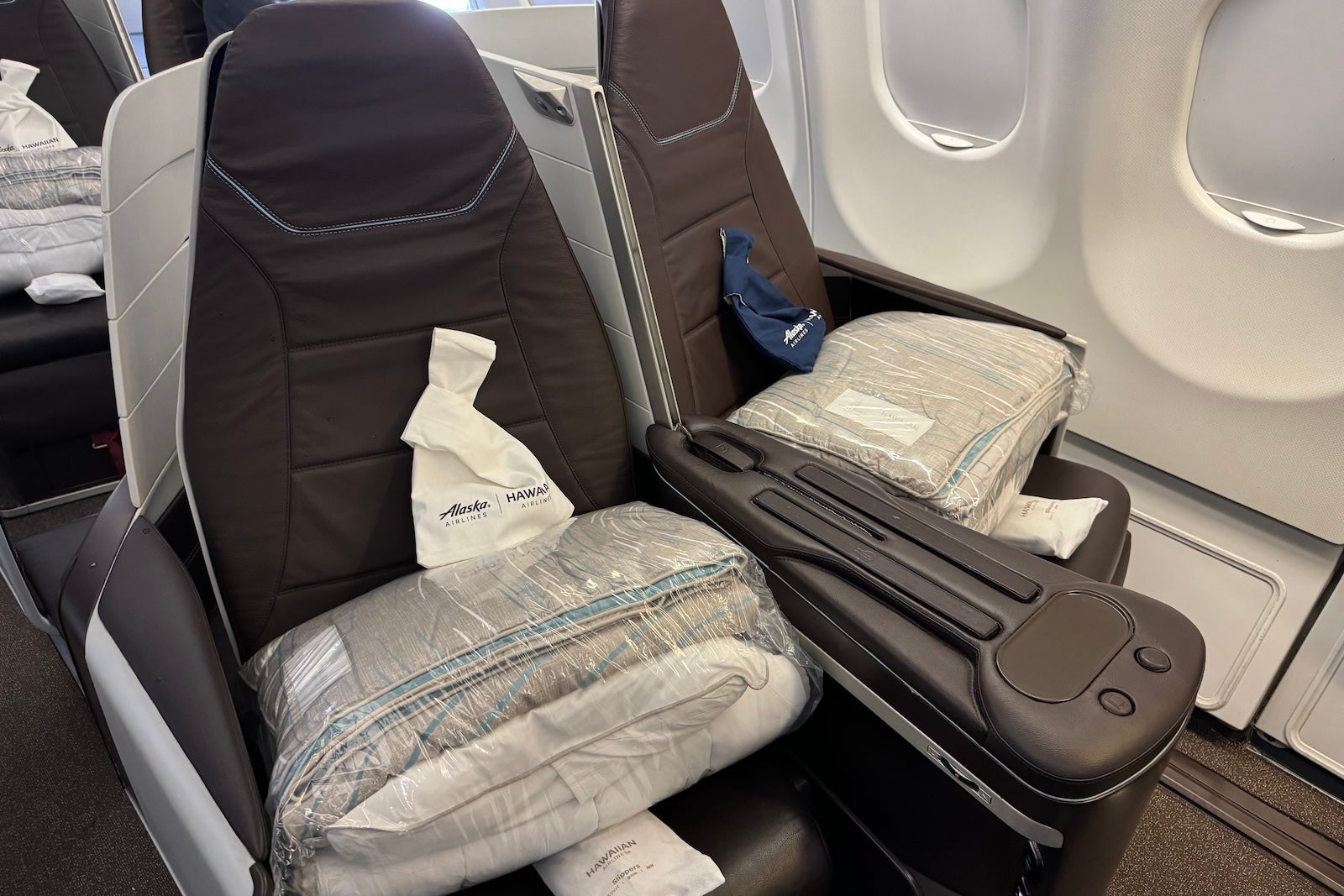 Alaska Airlines Launches Osaka and Tahiti Service From Seattle
