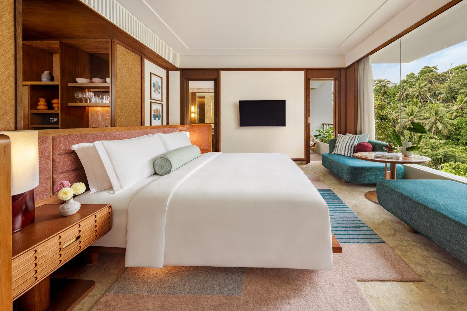 Hilton Luxury Resorts Go All-Inclusive on Riviera Maya
