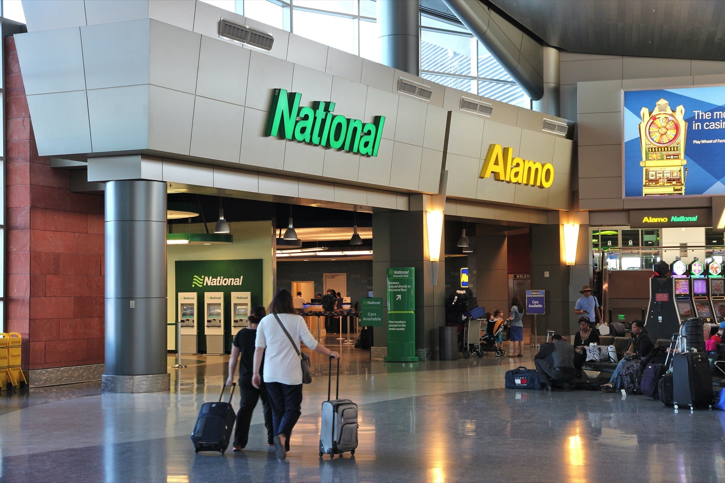 Best Travel Credit Cards for Rental Car Elite Status