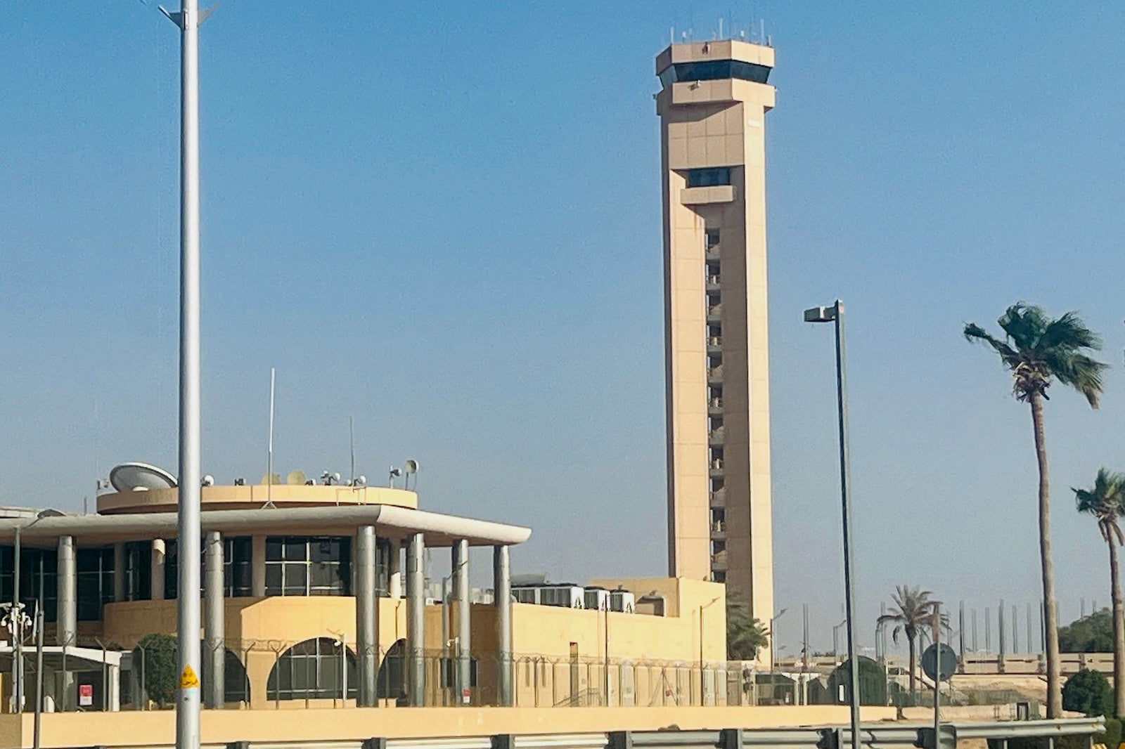 Delta Delays Atlanta-Riyadh Flights to March 2027 After Airport Strikes